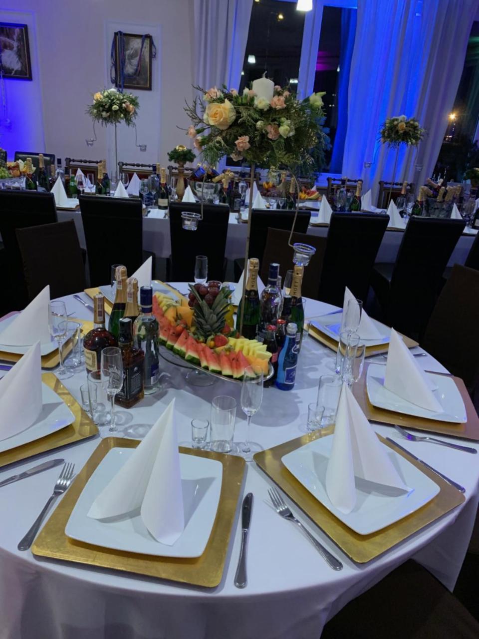 Wzgorze Toskanii Conferences & Restaurant Przezmierowo Luaran gambar